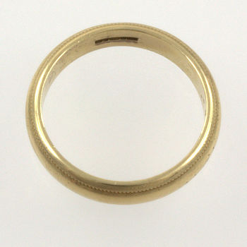 9ct gold 3.3g Wedding Ring size L½